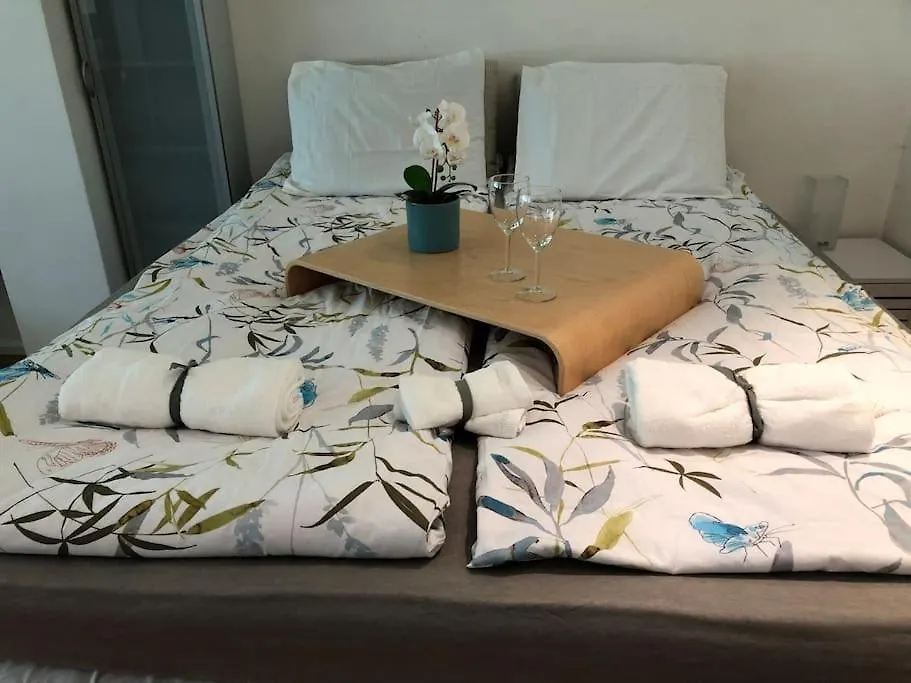 Stylish Spacious Studio Near Centre By The Sea Helsinki